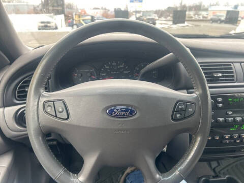 2001 Ford Taurus SEL