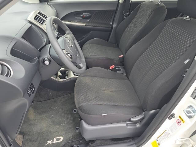 2014 Scion xD