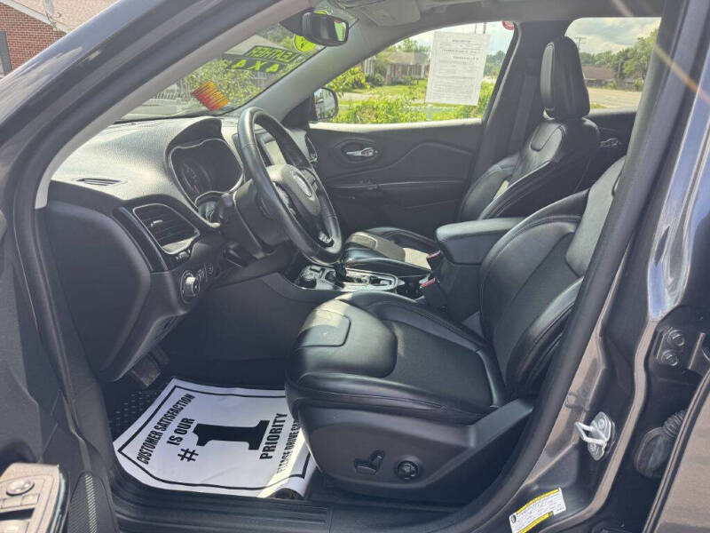 2020 Jeep Cherokee Latitude Plus