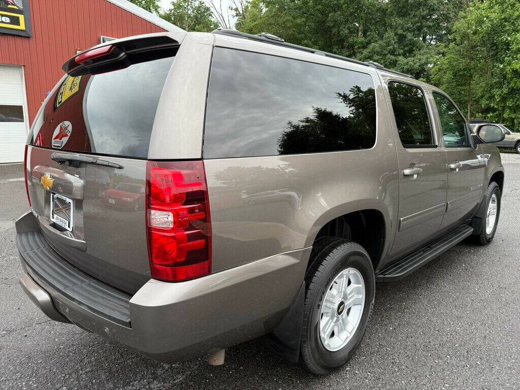2014 Chevrolet Suburban 3