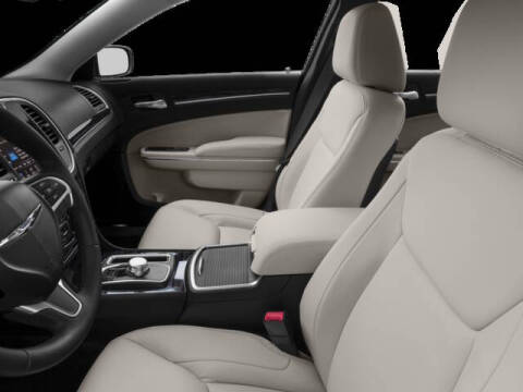 2016 Chrysler 300 Limited