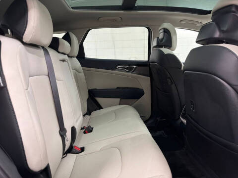 2025 Kia Sportage Hybrid EX