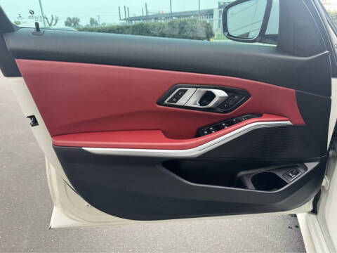 2022 BMW 3 Series 330i