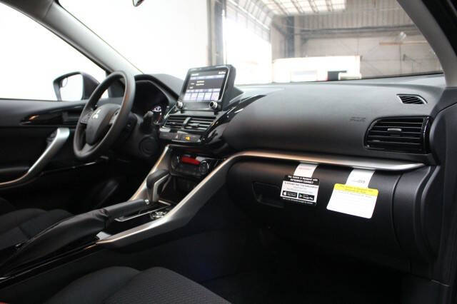 2026 Mitsubishi Eclipse Cross LE