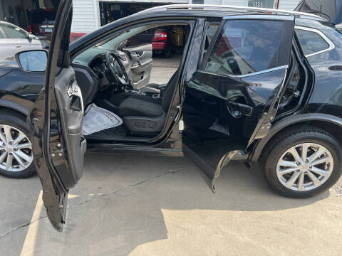 2018 Nissan Rogue Sport SV