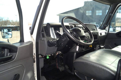 2021 International MV607