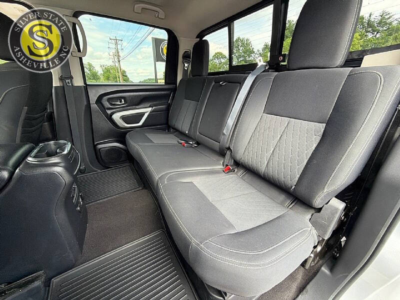 2019 Nissan Titan