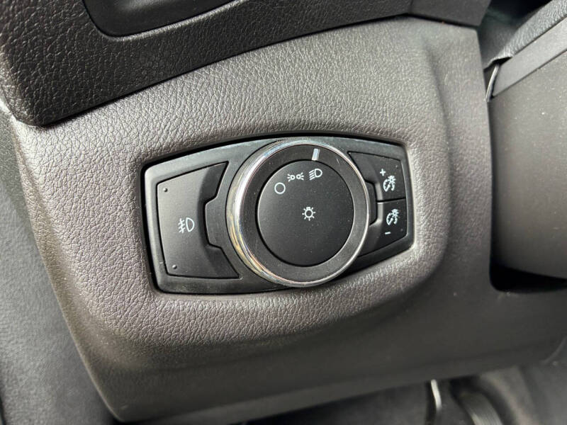 2018 Ford Transit Connect XLT