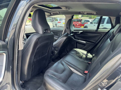 2015 Volvo V60 T5 Drive-E Premier