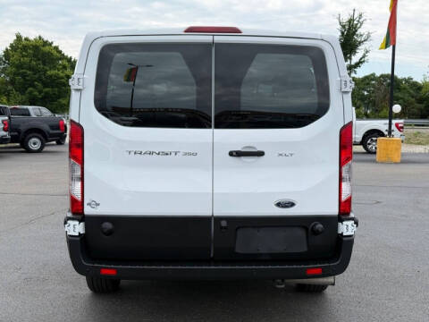 2024 Ford Transit 350 XLT