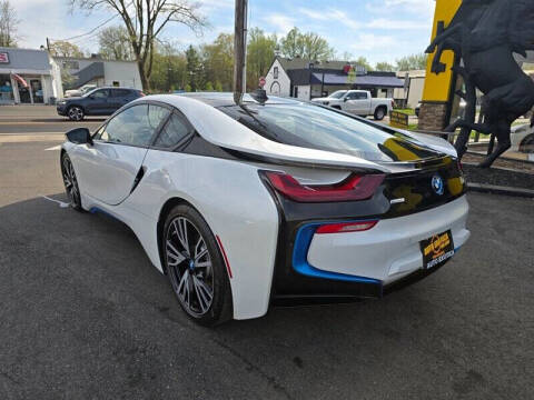 2016 BMW i8