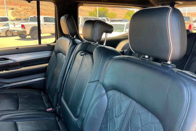 2022 Jeep Grand Wagoneer Series III