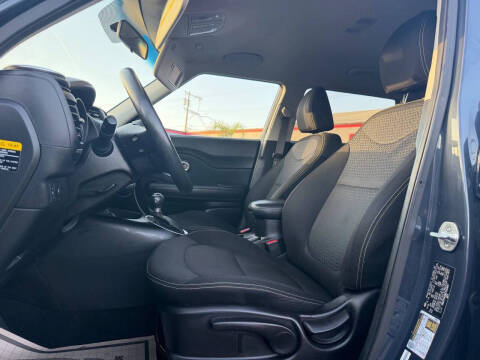 2014 Kia Soul +