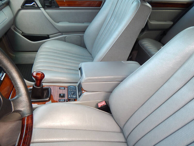 1995 Mercedes-Benz E-Class E 300D