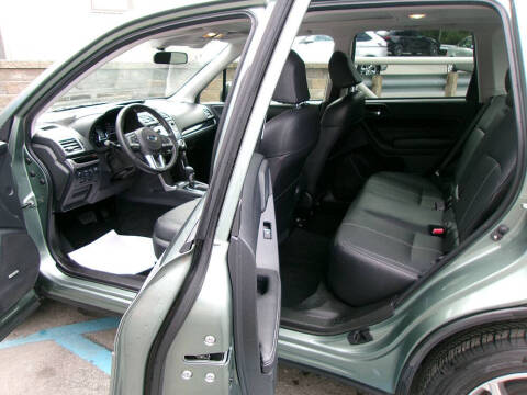 2017 Subaru Forester 2.5i Touring