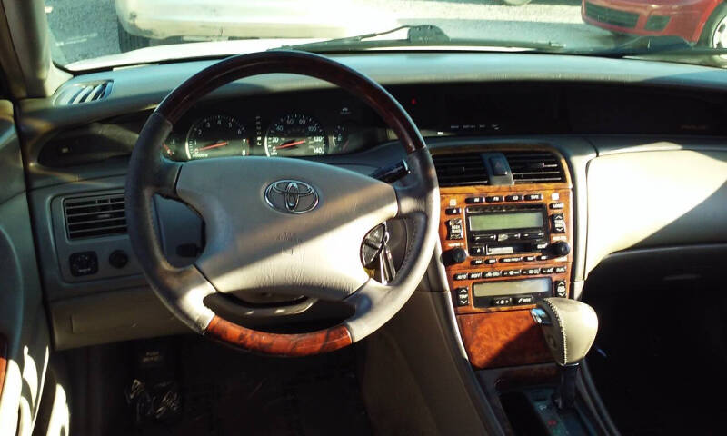2003 Toyota Avalon XLS
