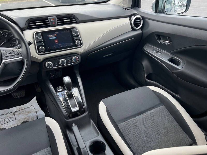 2021 Nissan Versa SV