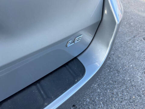 2016 Toyota Sienna LE 8-Passenger