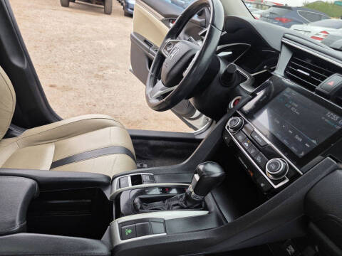 2017 Honda Civic Touring
