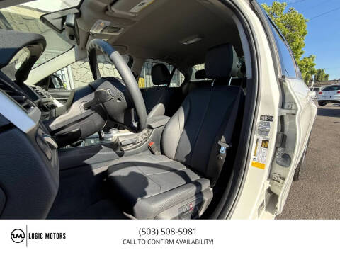 2014 BMW 3 Series 320i