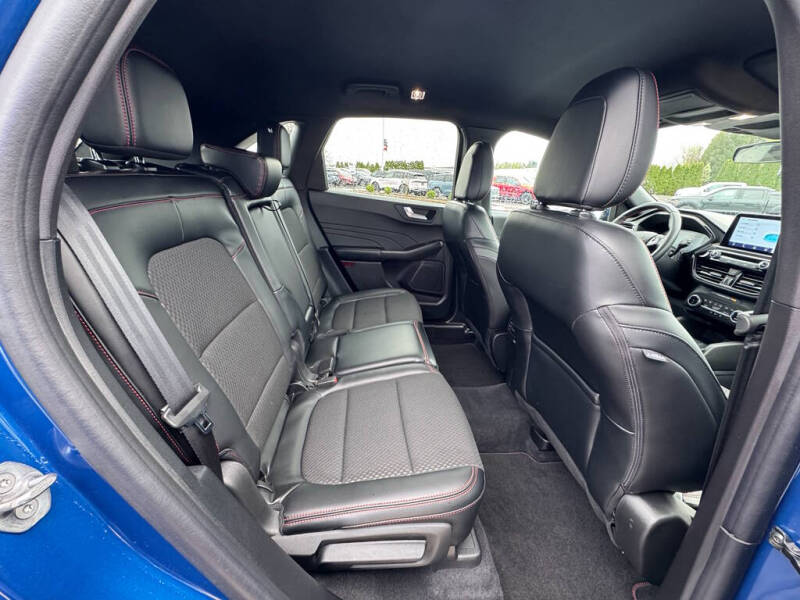 2023 Ford Escape ST-Line Select