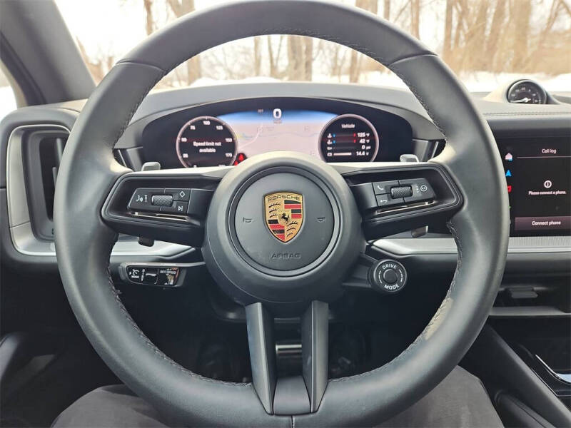 2025 Porsche Cayenne S E-Hybrid