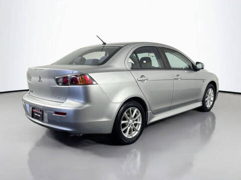 2016 Mitsubishi Lancer ES