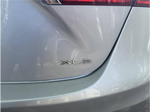 2014 Toyota Avalon XLE Premium