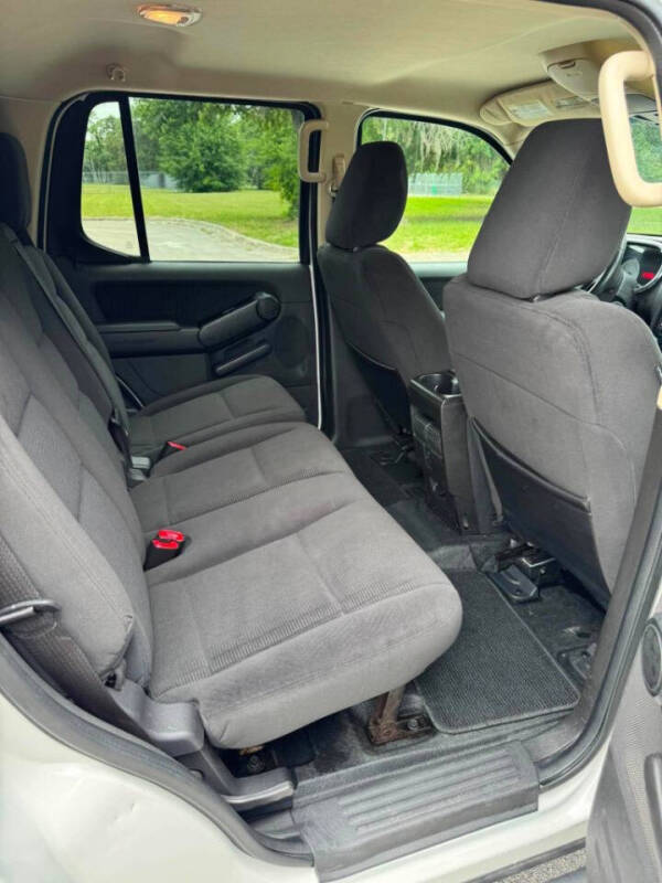 2010 Ford Explorer Sport Trac XLT