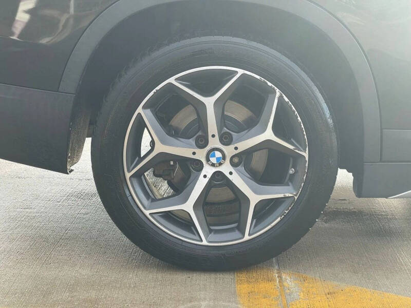 2017 BMW X1 xDrive28i