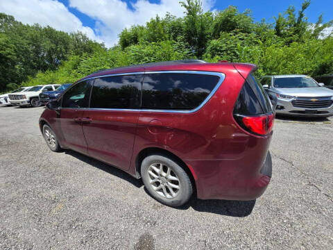2020 Chrysler Voyager LXi