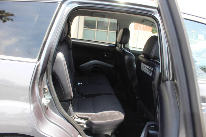2011 Mitsubishi Outlander GT
