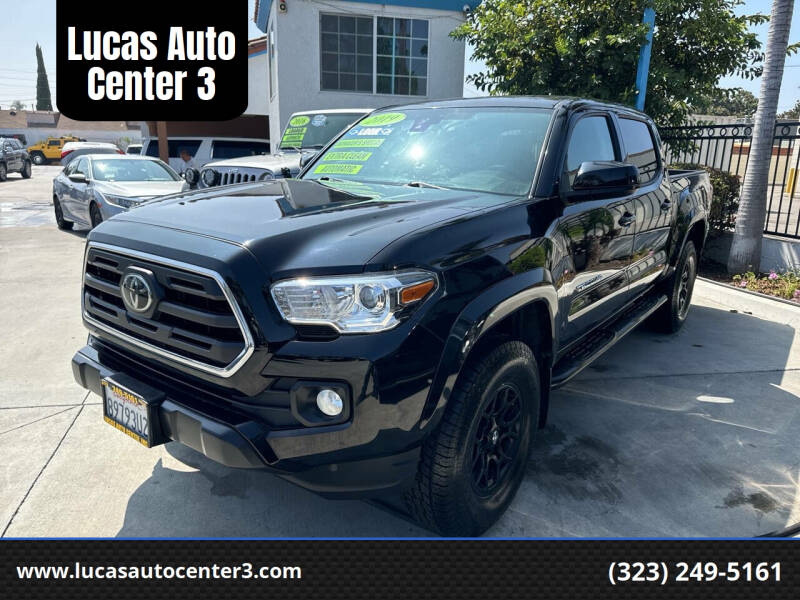 Toyota Tacoma's photo