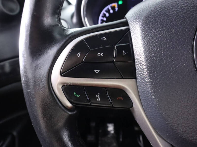 2019 Jeep Grand Cherokee Laredo E