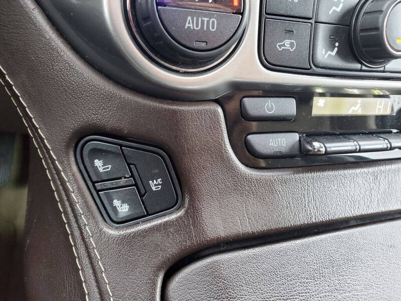 2016 Chevrolet Suburban LTZ