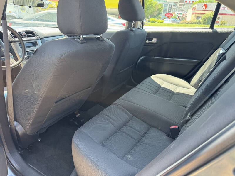 2012 Ford Fusion SE