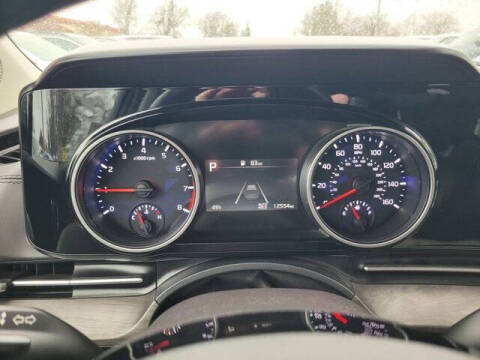 2024 Kia Carnival EX