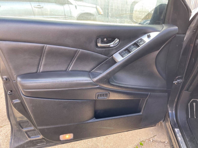 2011 Nissan Murano SL