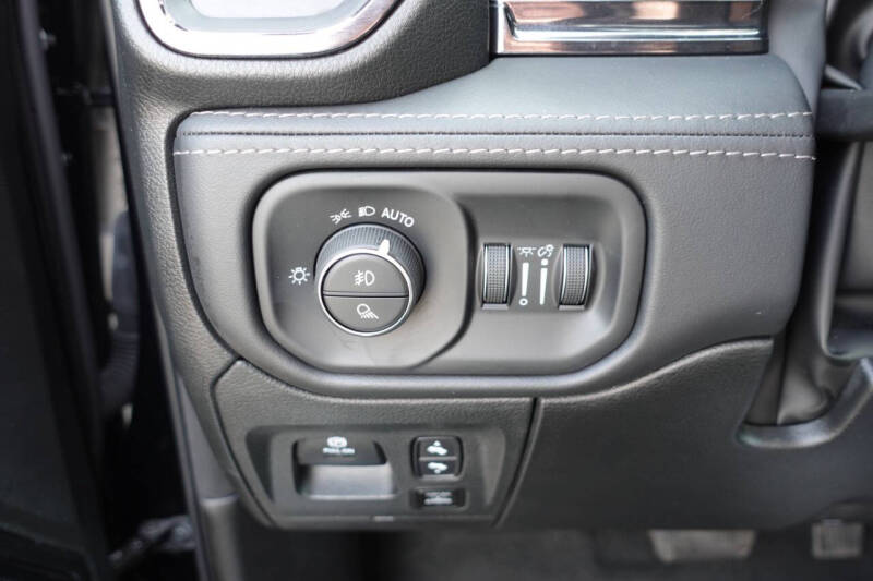 2023 RAM 1500 Limited