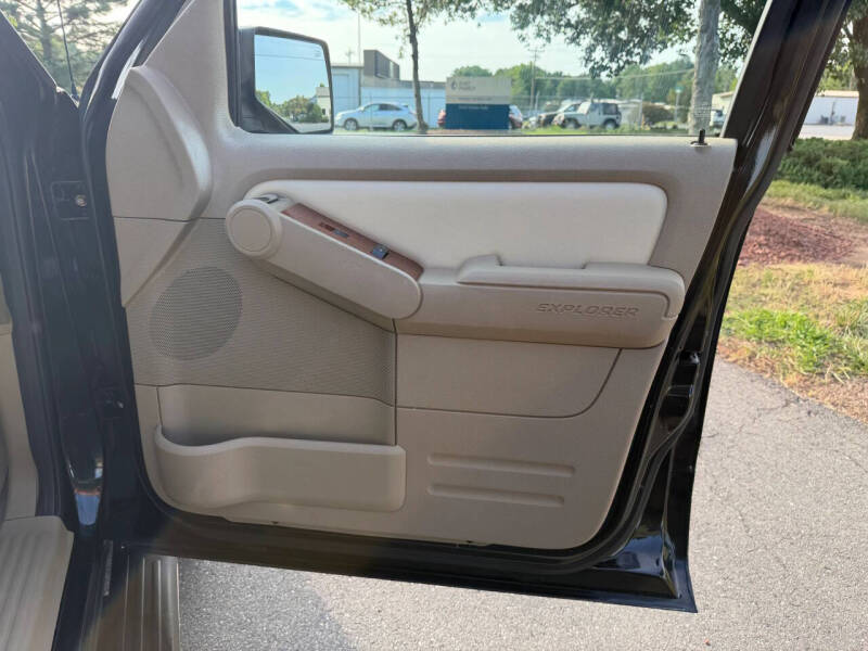 2008 Ford Explorer Eddie Bauer