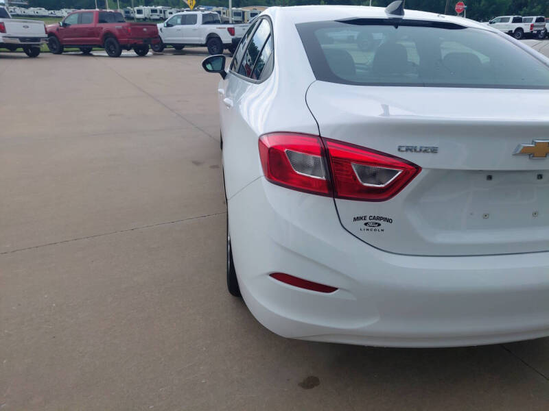 2019 Chevrolet Cruze LS