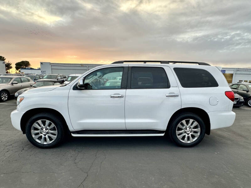 2012 Toyota Sequoia Limited