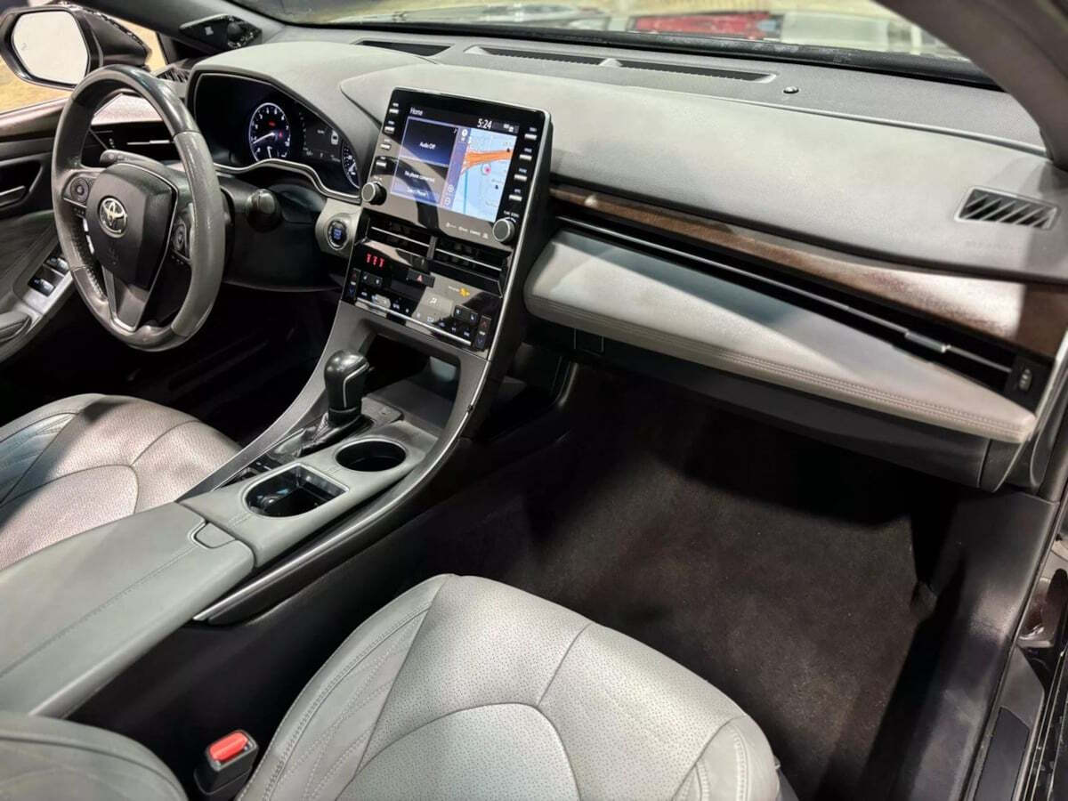 2020 Toyota Avalon for sale at IMD MOTORS, INC in Dallas, TX