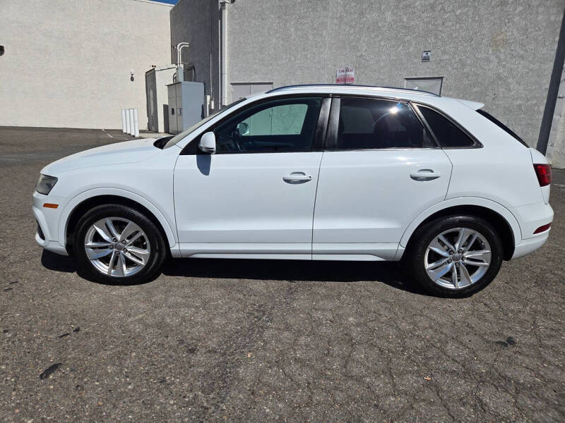 2017 Audi Q3 2.0T Premium