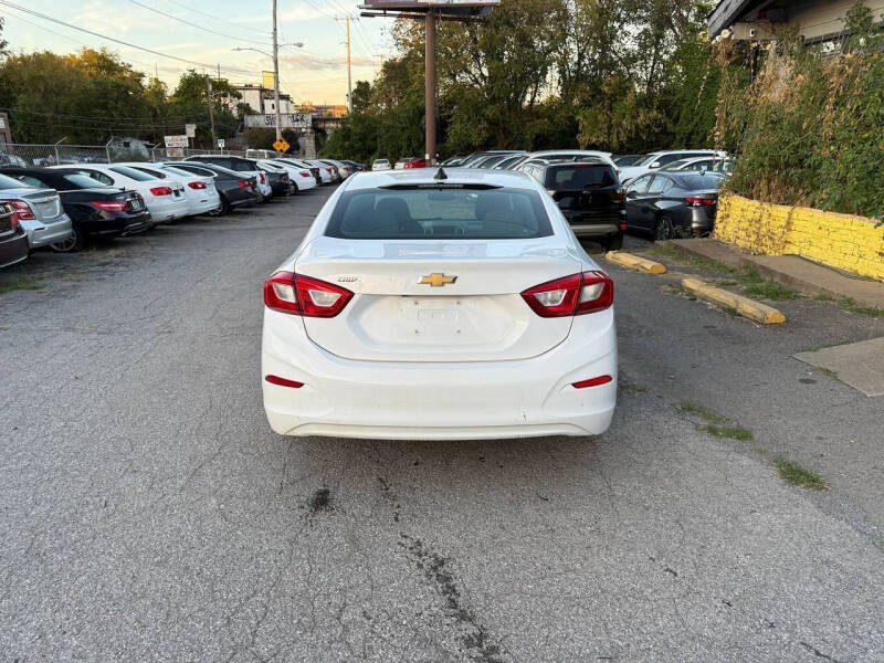 2019 Chevrolet Cruze LS