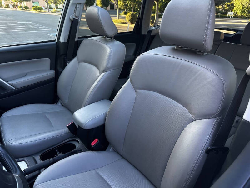 2014 Subaru Forester 2.5i Limited
