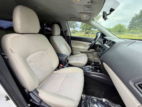 2017 Mitsubishi Outlander Sport ES
