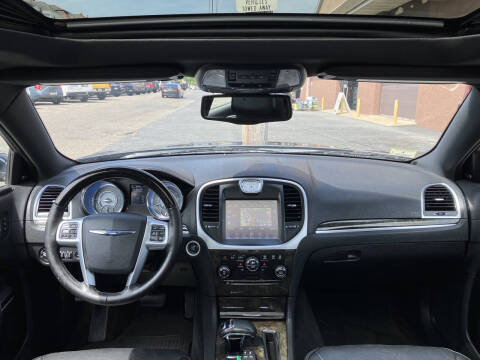 2012 Chrysler 300 Limited