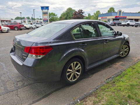2014 Subaru Legacy 2.5i