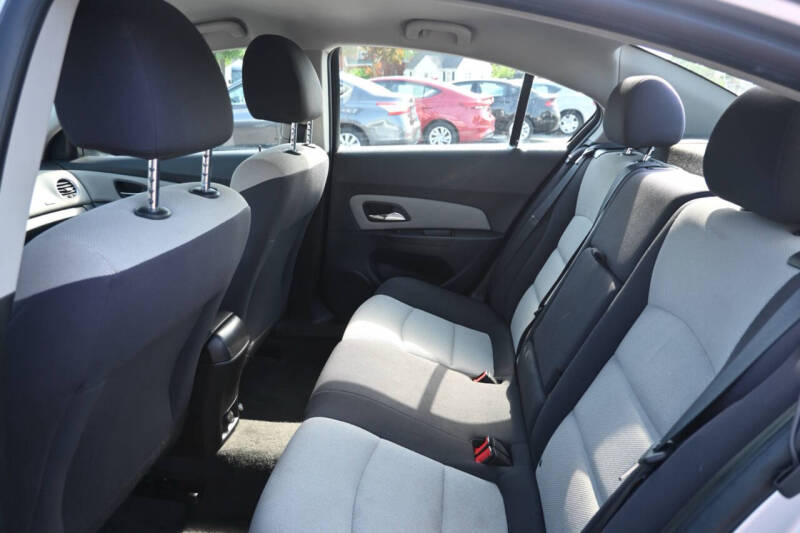 2014 Chevrolet Cruze LS Auto